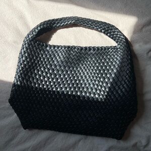 Woven style handbag